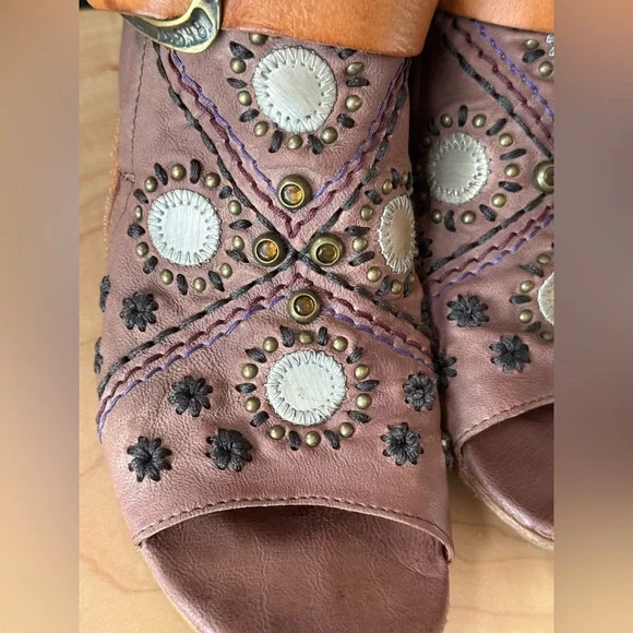 A.S.98 Tofy Peep toe embellished Boho ankle bootie, 39/9 pinkish tan, great shoe - Picture 7 of 16
